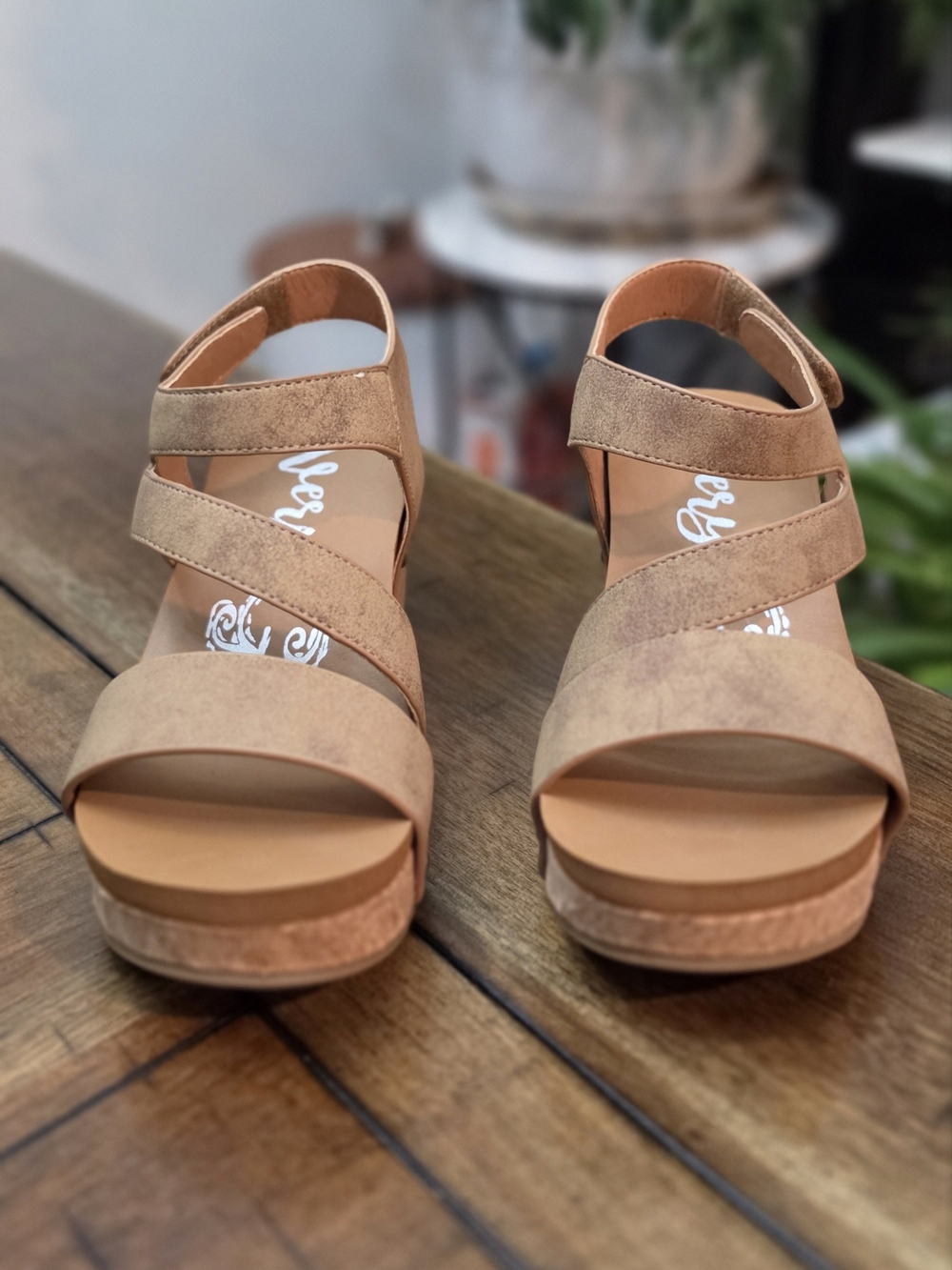 Very G Camel Suede Strappy Platform Sandals